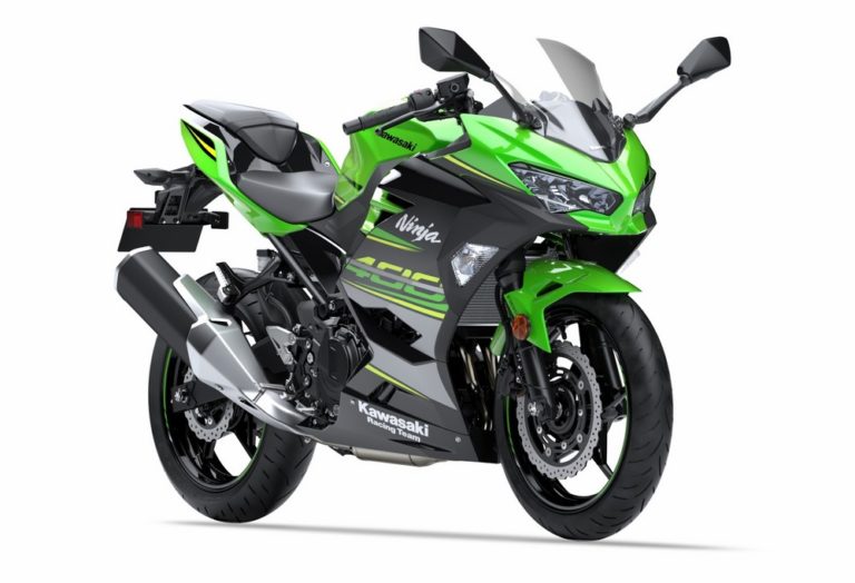 Ninja 400 color verde