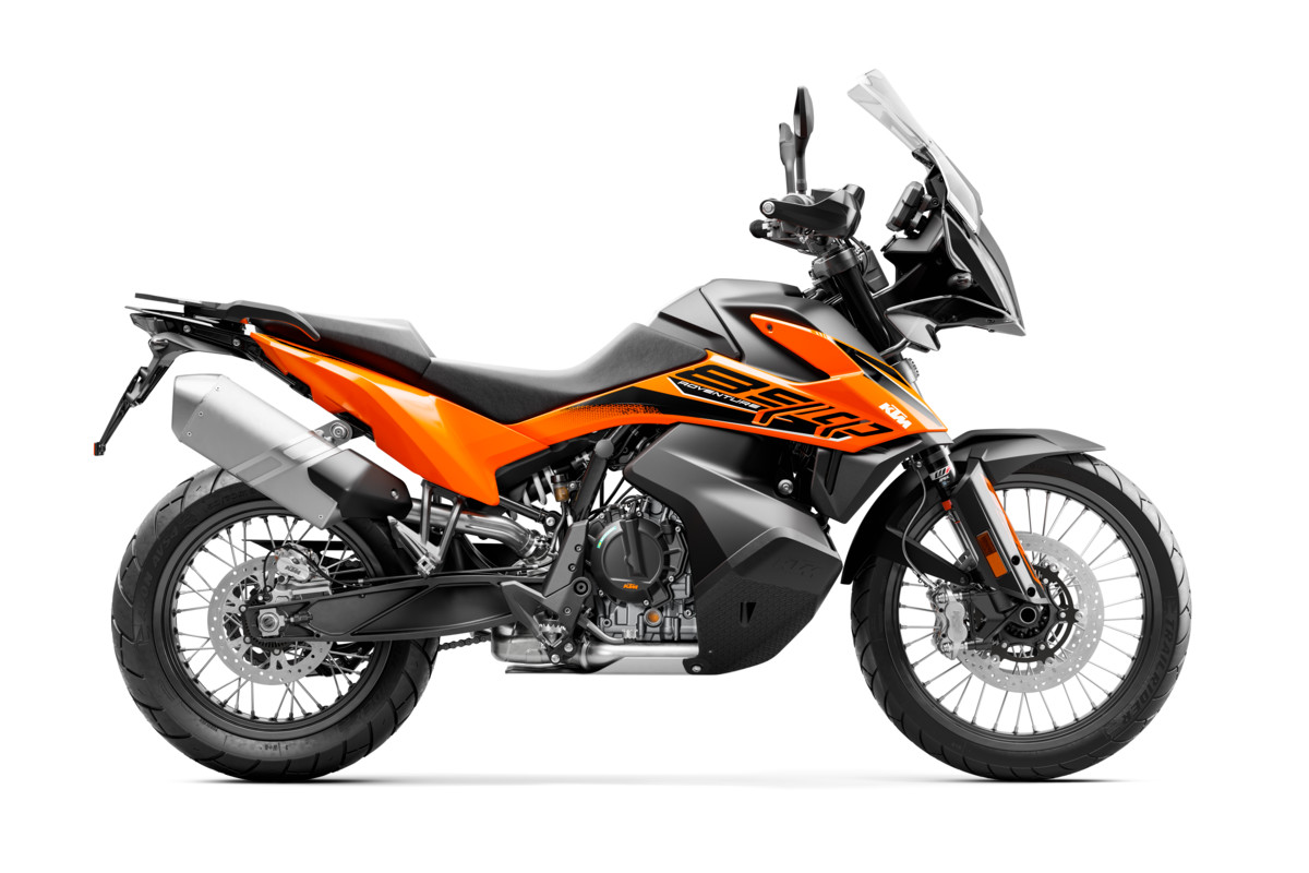 349190_890-Adventure-ORANGE-MY21-90-RightMY21-KTM-890-ADVENTURE-Model-Range-Studio.jpg